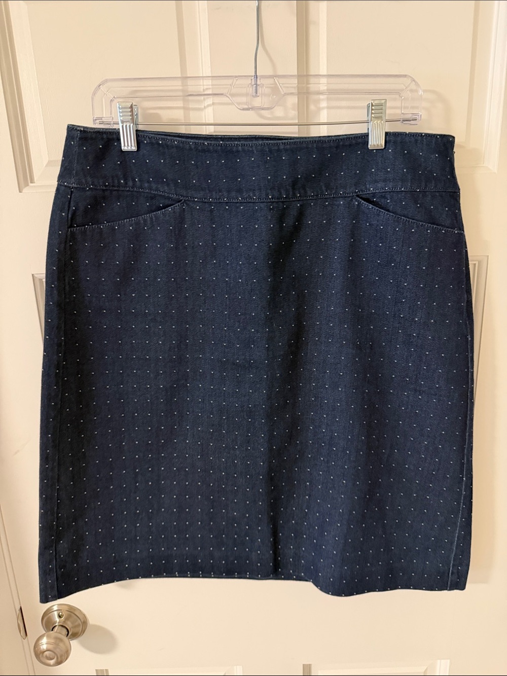 Talbots Dark Wash Denim Polka Dot Pencil Skirt LIKE NEW Size 12